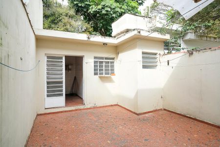 Casa à venda com 174m², 3 quartos e 2 vagasQuintal