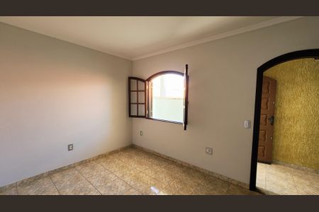 Casa à venda com 310m², 2 quartos e 1 vagaQuarto 2