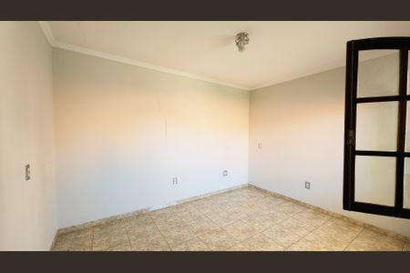 Casa à venda com 310m², 2 quartos e 1 vagaQuarto 2