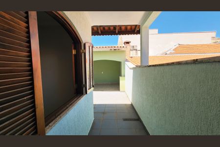 Casa à venda com 310m², 2 quartos e 1 vagaQuintal