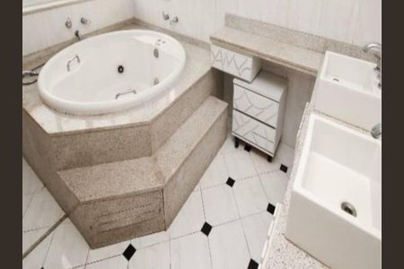 Apartamento à venda com 380m², 5 quartos e 2 vagas