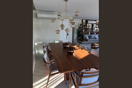 Apartamento à venda com 165m², 4 quartos e 3 vagas