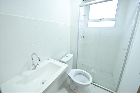 Apartamento para alugar com 49m², 2 quartos e 1 vaga Apartamento para alugar com 49m², 2 quartos e 1 vagaBanheiro