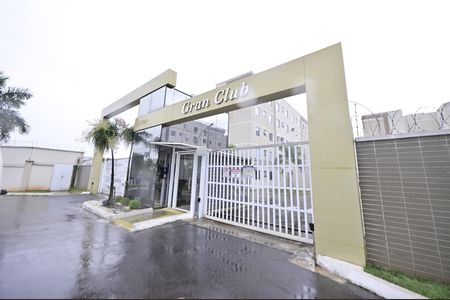 Apartamento para alugar com 49m², 2 quartos e 1 vaga Apartamento para alugar com 49m², 2 quartos e 1 vagaFachada