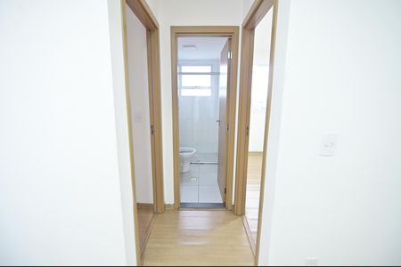 Apartamento para alugar com 49m², 2 quartos e 1 vaga Apartamento para alugar com 49m², 2 quartos e 1 vagaCorredor