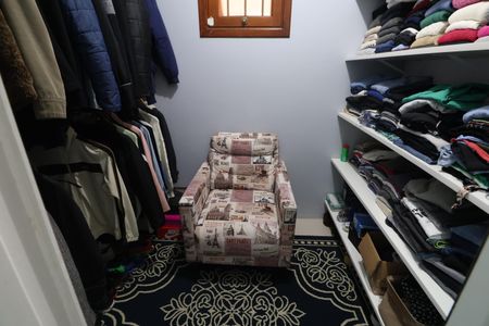 Casa à venda com 173m², 3 quartos e 2 vagasCloset