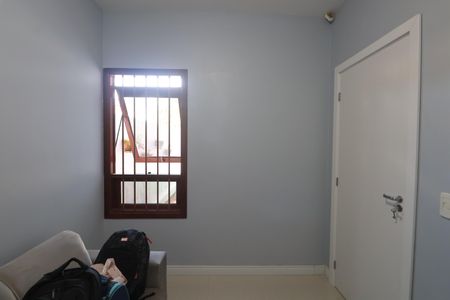 Casa à venda com 173m², 3 quartos e 2 vagasQuarto 1