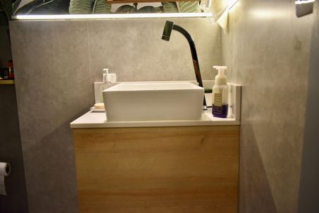 Apartamento à venda com 106m², 2 quartos e 1 vaga Apartamento à venda com 106m², 2 quartos e 1 vagaLavabo