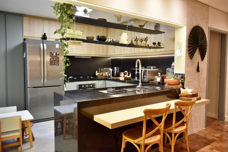 Apartamento à venda com 106m², 2 quartos e 1 vaga Apartamento à venda com 106m², 2 quartos e 1 vagaCozinha