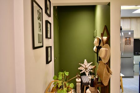 Apartamento à venda com 106m², 2 quartos e 1 vaga Apartamento à venda com 106m², 2 quartos e 1 vagaEntrada