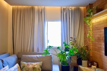 Apartamento à venda com 106m², 2 quartos e 1 vaga Apartamento à venda com 106m², 2 quartos e 1 vagaSala