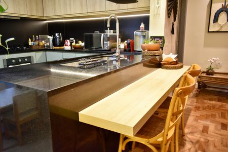 Apartamento à venda com 106m², 2 quartos e 1 vaga Apartamento à venda com 106m², 2 quartos e 1 vagaCozinha