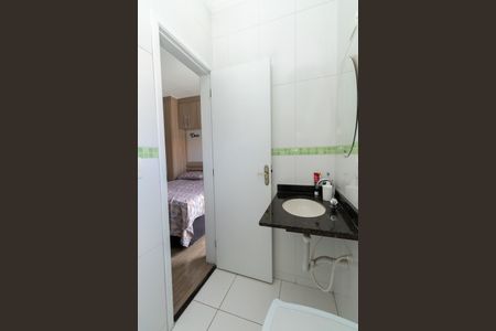 Casa de condomínio à venda com 113m², 2 quartos e 3 vagasBanheiro da Suíte 2