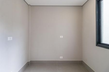 Casa de condomínio à venda com 257m², 4 quartos e 4 vagas Casa de condomínio à venda com 257m², 4 quartos e 4 vagasEscritório