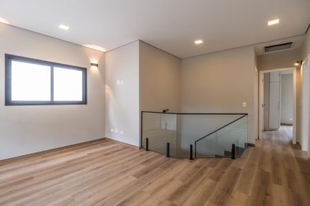 Casa de condomínio à venda com 257m², 4 quartos e 4 vagas Casa de condomínio à venda com 257m², 4 quartos e 4 vagasSala 2