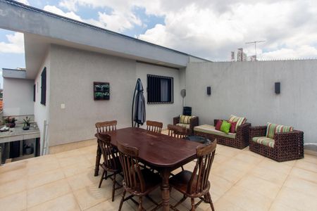 Casa à venda com 160m², 3 quartos e 3 vagas Casa à venda com 160m², 3 quartos e 3 vagasÁrea de Lazer