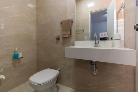 Casa à venda com 160m², 3 quartos e 3 vagas Casa à venda com 160m², 3 quartos e 3 vagasBanheiro 1