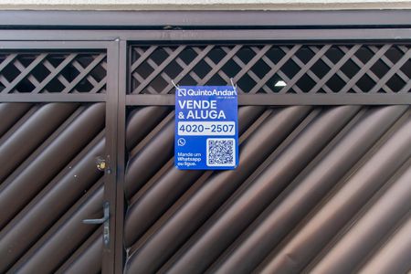 Casa à venda com 160m², 3 quartos e 3 vagas Casa à venda com 160m², 3 quartos e 3 vagasPlaca Instalada