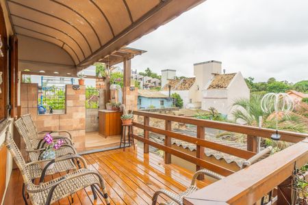 Casa de condomínio à venda com 120m², 3 quartos e 1 vagaVaranda