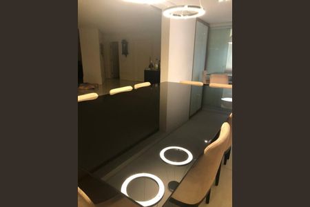 Apartamento para alugar com 288m², 3 quartos e 4 vagas