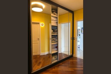 Apartamento para alugar com 288m², 3 quartos e 4 vagas