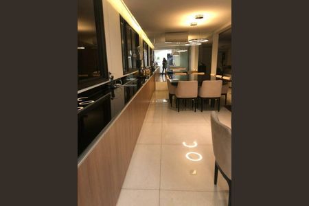 Apartamento para alugar com 288m², 3 quartos e 4 vagas