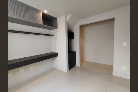Apartamento à venda com 330m², 5 quartos e 6 vagasSala 2