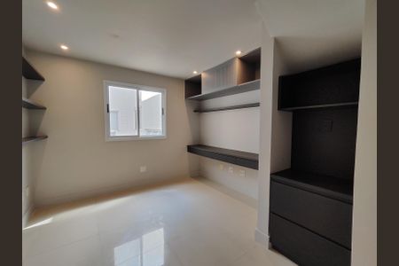 Apartamento à venda com 330m², 5 quartos e 6 vagasSala 2
