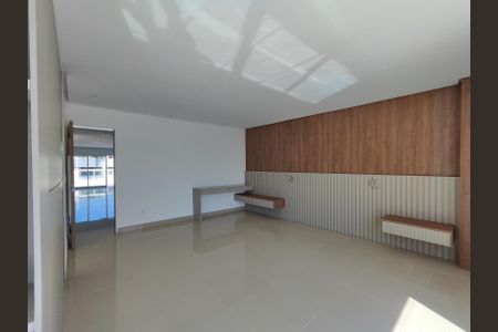 Apartamento à venda com 330m², 5 quartos e 6 vagasSuíte 1