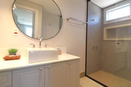 Casa à venda com 637m², 4 quartos e 4 vagasBanheiro