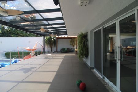 Casa à venda com 637m², 4 quartos e 4 vagasÁrea comum