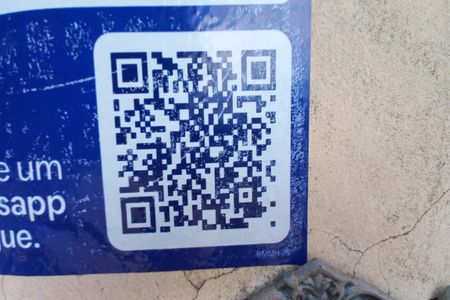 Casa à venda com 312m², 2 quartos e 4 vagas Casa à venda com 312m², 2 quartos e 4 vagasPlaca Instalada