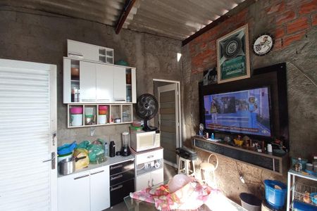 Casa à venda com 312m², 2 quartos e 4 vagas Casa à venda com 312m², 2 quartos e 4 vagasedícula