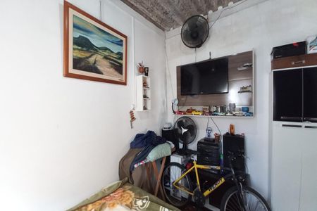 Casa à venda com 312m², 2 quartos e 4 vagas Casa à venda com 312m², 2 quartos e 4 vagasedícula