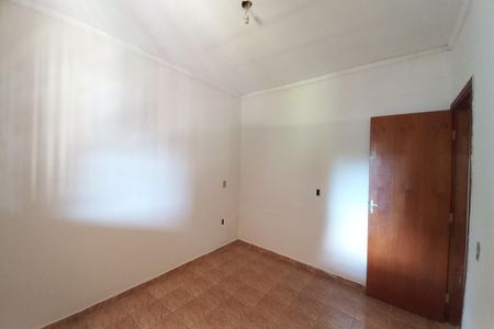 Casa à venda com 312m², 2 quartos e 4 vagas Casa à venda com 312m², 2 quartos e 4 vagasQuarto 1