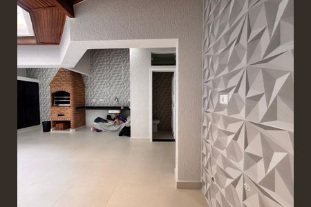 Casa à venda com 244m², 3 quartos e 5 vagas Casa à venda com 244m², 3 quartos e 5 vagasLavanderia