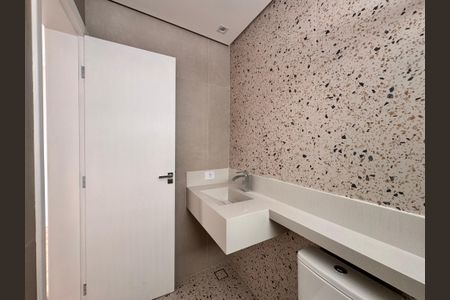 Casa à venda com 244m², 3 quartos e 5 vagas Casa à venda com 244m², 3 quartos e 5 vagasBanheiro da suíte 1