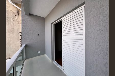 Casa à venda com 244m², 3 quartos e 5 vagas Casa à venda com 244m², 3 quartos e 5 vagasSacada