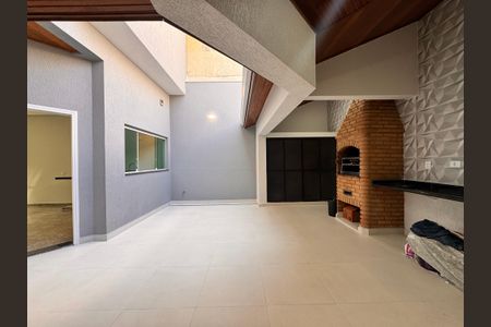 Casa à venda com 244m², 3 quartos e 5 vagas Casa à venda com 244m², 3 quartos e 5 vagasÁrea gourmet