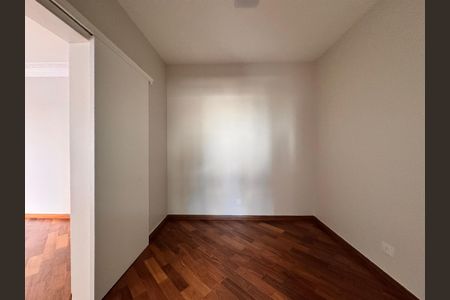 Casa à venda com 244m², 3 quartos e 5 vagas Casa à venda com 244m², 3 quartos e 5 vagasCloset suite 3