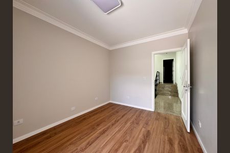 Casa à venda com 244m², 3 quartos e 5 vagas Casa à venda com 244m², 3 quartos e 5 vagasSuite