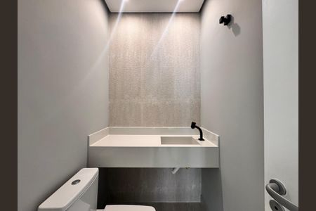 Casa à venda com 244m², 3 quartos e 5 vagas Casa à venda com 244m², 3 quartos e 5 vagasLavabo