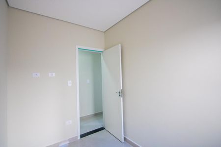 Casa à venda com 130m², 3 quartos e 4 vagas Casa à venda com 130m², 3 quartos e 4 vagasQuarto 2