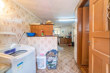 Casa à venda com 235m², 2 quartos e 1 vagaÁrea de Serviço