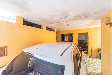 Casa à venda com 235m², 2 quartos e 1 vagaGaragem