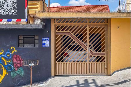 Casa à venda com 235m², 2 quartos e 1 vagaPlaca Instalada na Fachada