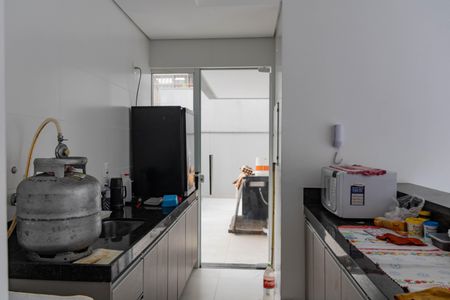 Apartamento à venda com 96m², 2 quartos e 2 vagas Apartamento à venda com 96m², 2 quartos e 2 vagasCozinha