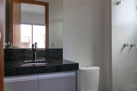 Apartamento à venda com 127m², 2 quartos e 2 vagasBanheiro da Suíte