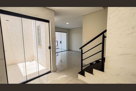 Casa à venda com 130m², 3 quartos e 4 vagas Casa à venda com 130m², 3 quartos e 4 vagasCozinha