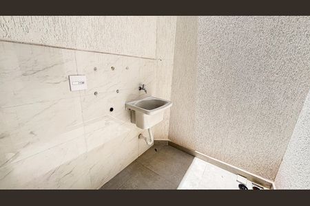 Casa à venda com 130m², 3 quartos e 4 vagas Casa à venda com 130m², 3 quartos e 4 vagasÁrea de Serviço